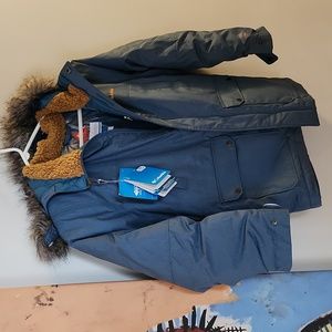 BNWT Unisex Small Columbia Winter Coat (Youth)